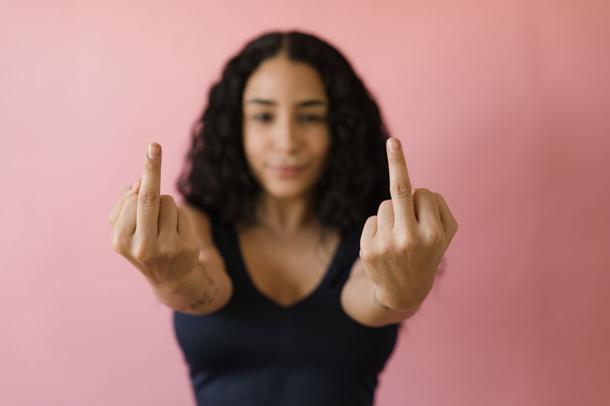 Femme perverse narcissique : reconnaître les signes sans juger